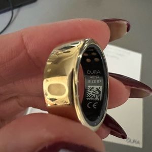Oura Gen 3 size 7 Gold
